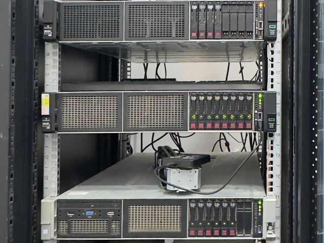 Server, SAN Switch & SAN Storage Installation