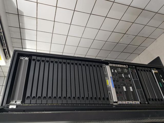 Server, SAN Switch & SAN Storage Installation